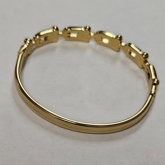 NEW ✨️ Gold-Tone Stainless STEEL U-Shaped Horseshoe Bangle Bracelet - Picture 7 of 12